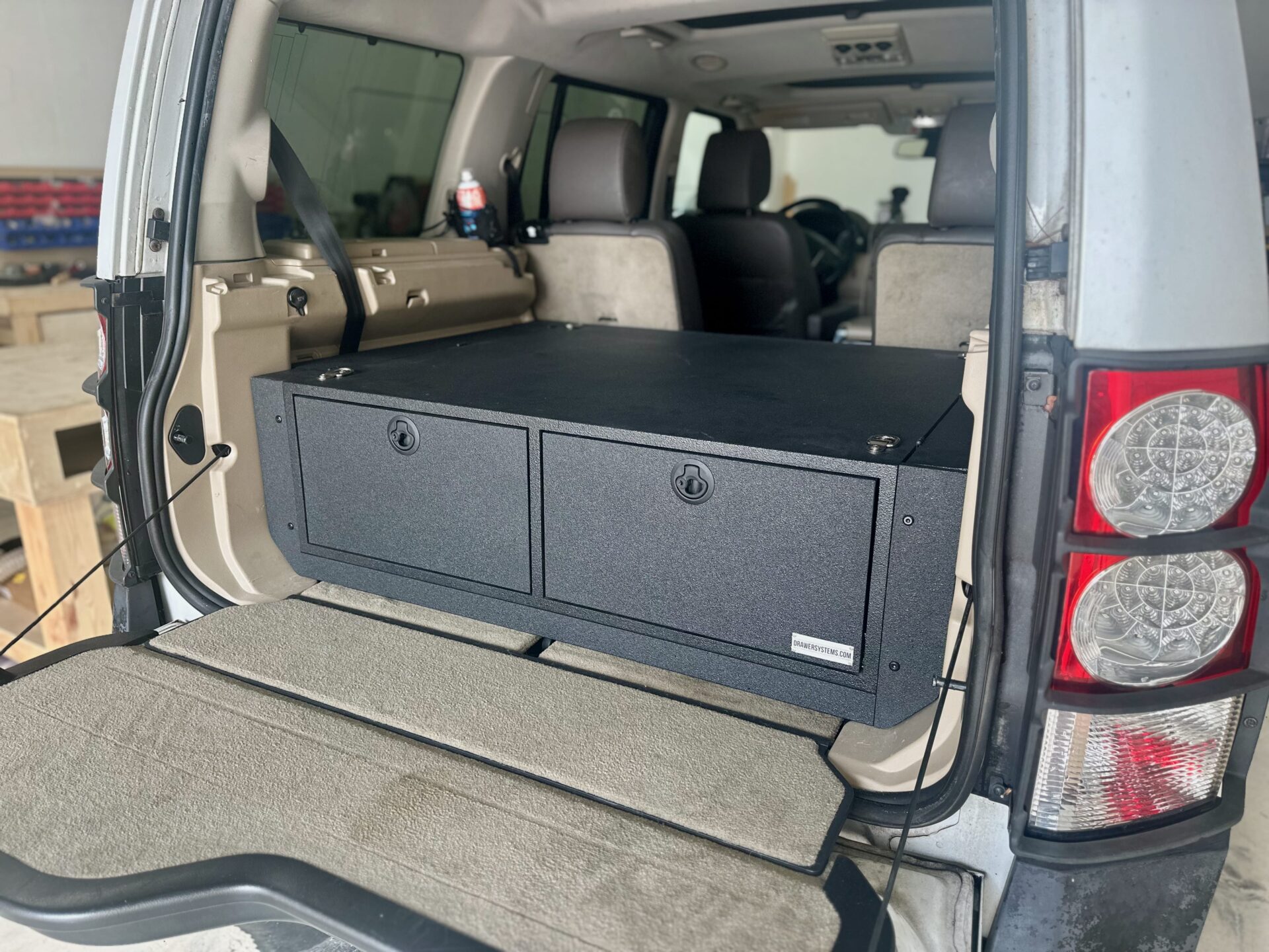 LR3 LR4 Drawer System