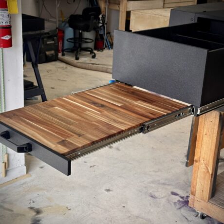 Undermount Table