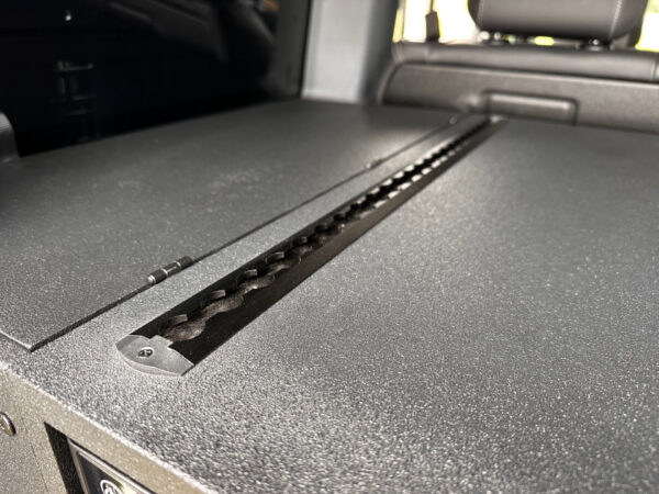 Drawer System w CFX35 and Electrical - Grenadier - Image 6